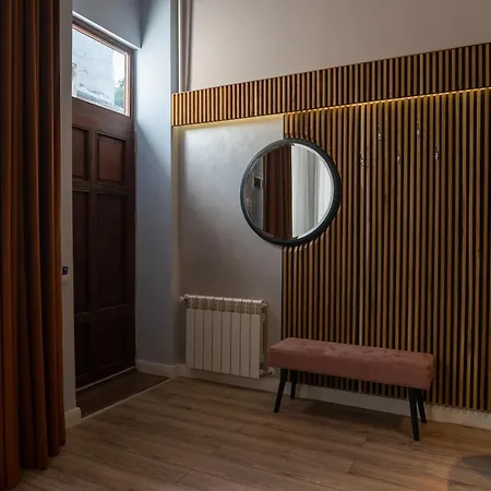 A&t Ultracentral Luxury Loft