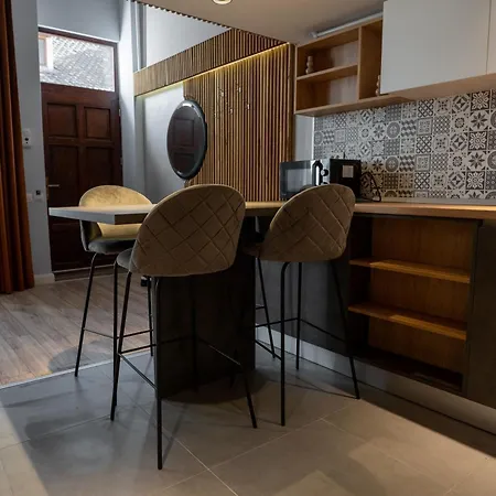 A&t Ultracentral Luxury Loft Apartment